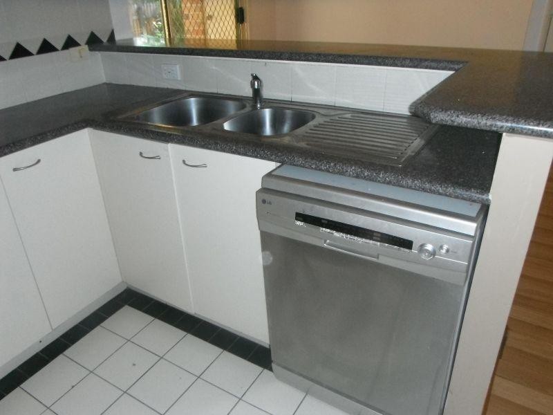 125 Hansford Road, Coombabah QLD 4216