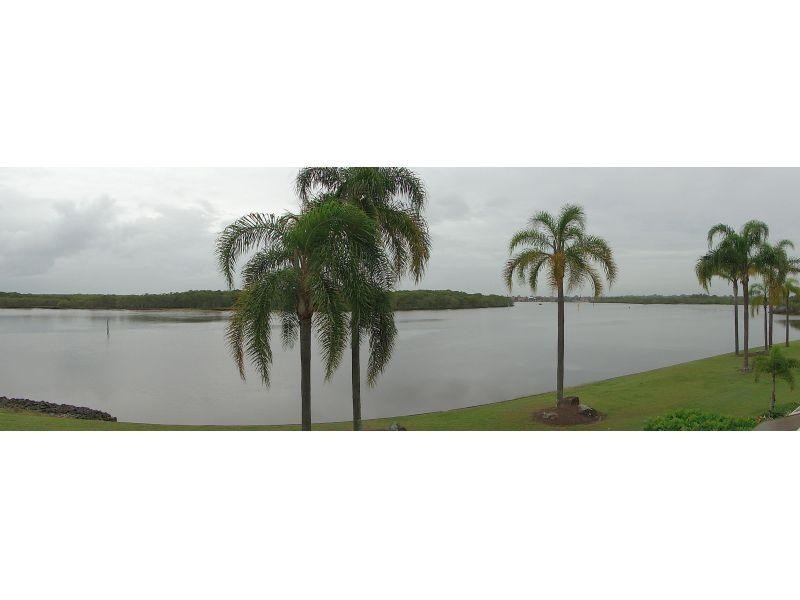 42/81 Boykambil Esplanade, Hope Island QLD 4212