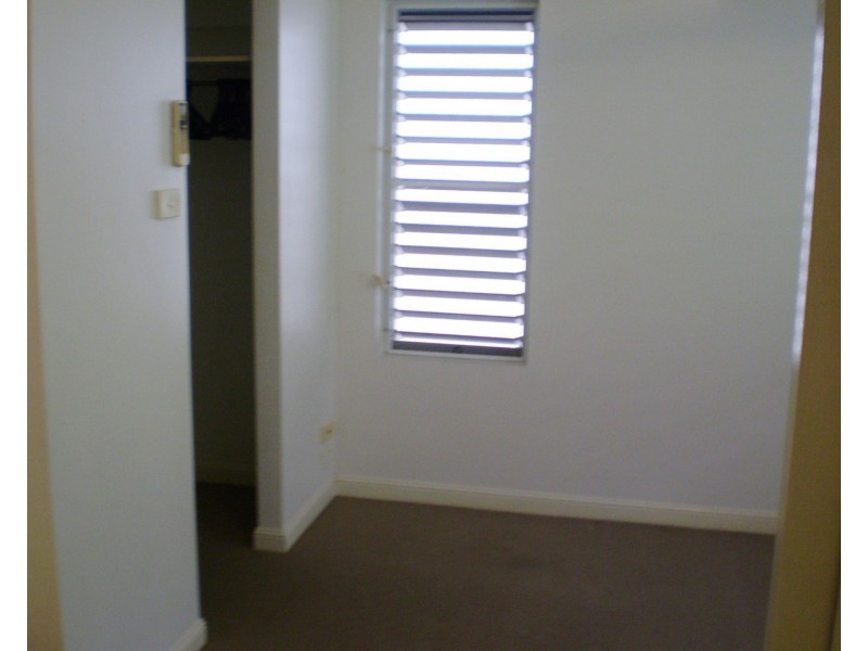 203 Mayers Street, Cairns City QLD 4870