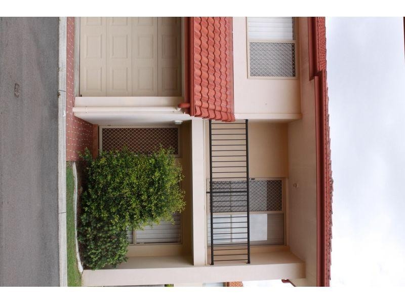 27 Epala Street, Carina QLD 4152