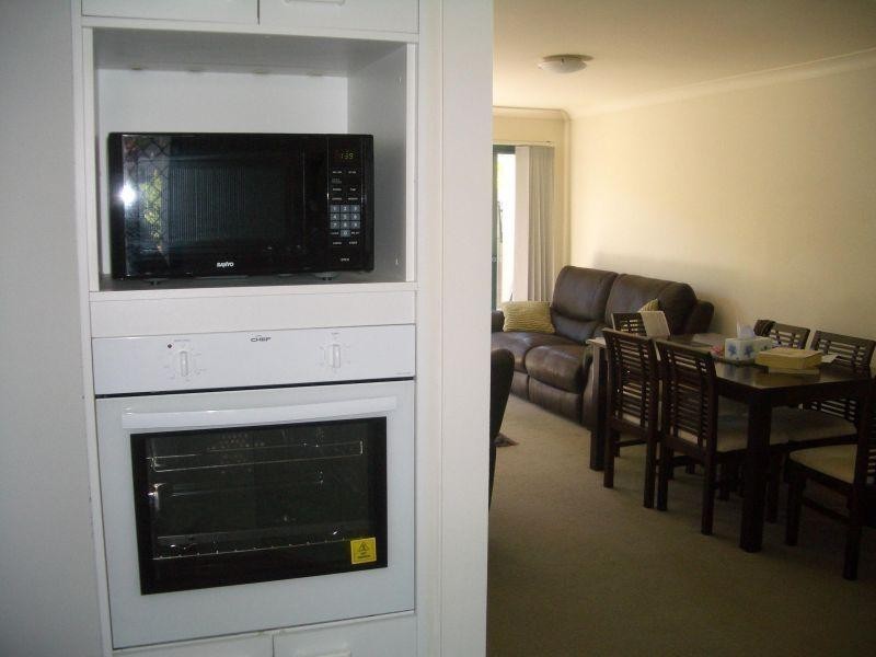 Lodge 3 Unit 12/87-91   Heeb Street, Ashmore QLD 4214