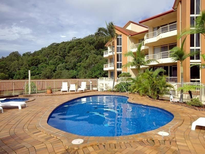 42 Duringan Street, Currumbin QLD 4223