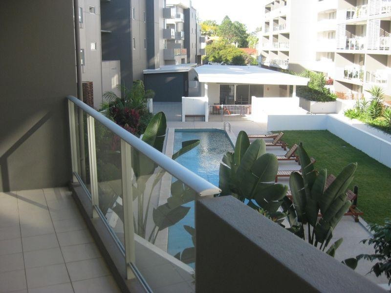 132/24 Allwood Street, Indooroopilly QLD 4068