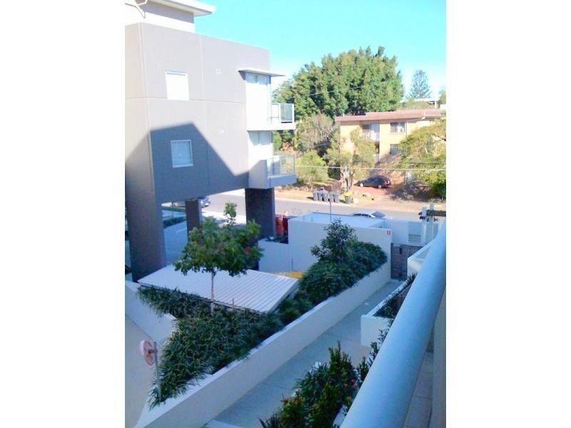 132/24 Allwood Street, Indooroopilly QLD 4068