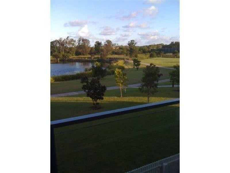 2 Inland Drive, Tugun QLD 4224