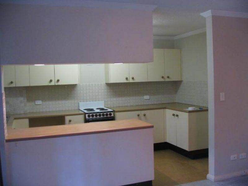 111 Markeri Street, Mermaid Waters QLD 4218