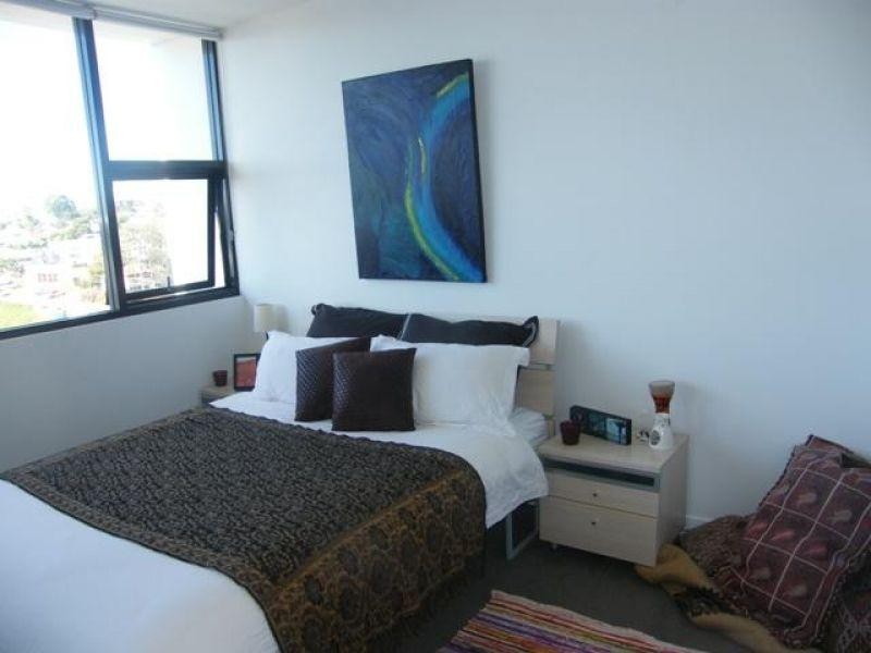 10 Pidgeon Close, West End QLD 4101