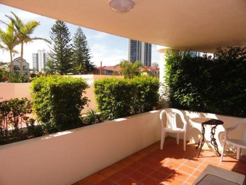 3/12 Paradise Island, Surfers Paradise QLD 4217