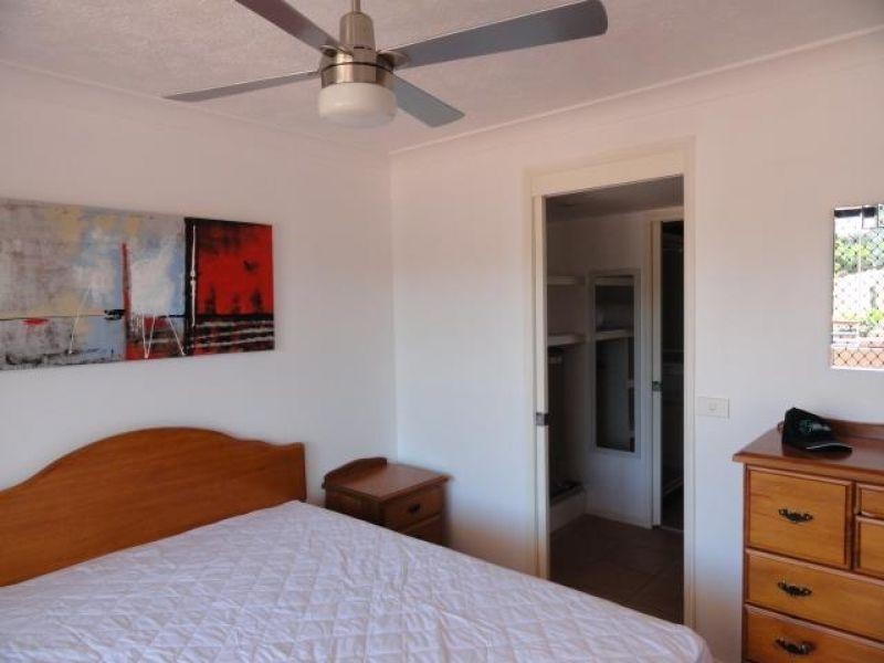 3/12 Paradise Island, Surfers Paradise QLD 4217