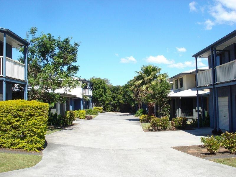 49 Gannon Avenue, Manly QLD 4179