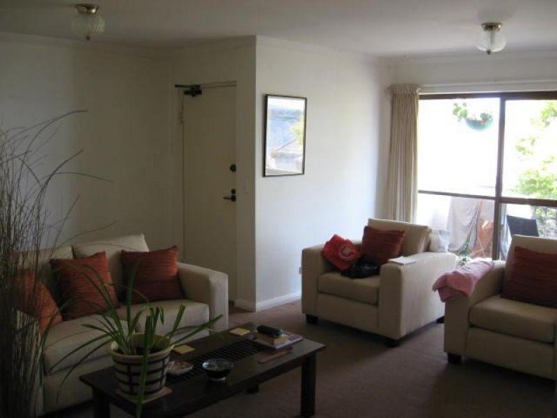 111 Markeri Street, Mermaid Waters QLD 4218