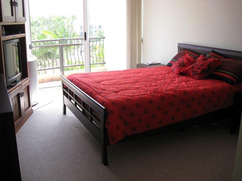 32/41a Broadwater Street, Runaway Bay QLD 4216