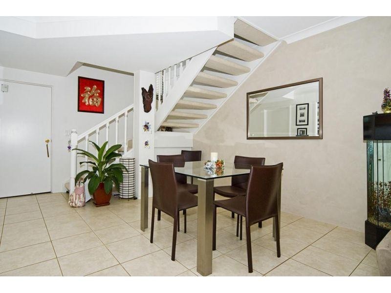 81 Boykambil Esplanade, Hope Island QLD 4212