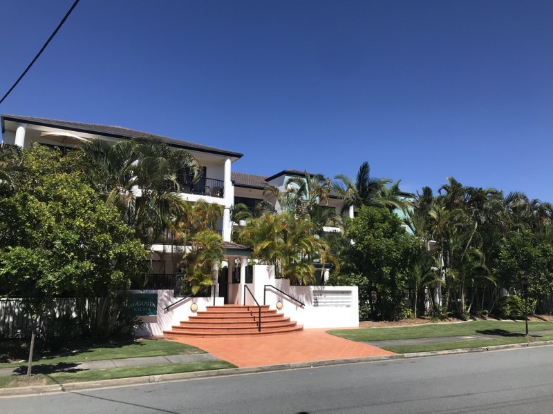 21/16-24 Purli Street, Chevron Island QLD 4217