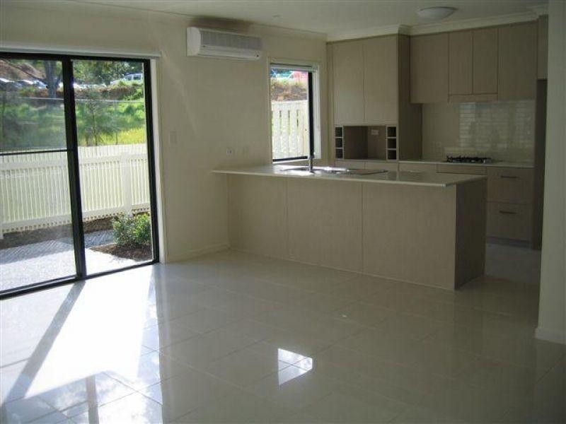 2 Inland Drive, Tugun QLD 4224