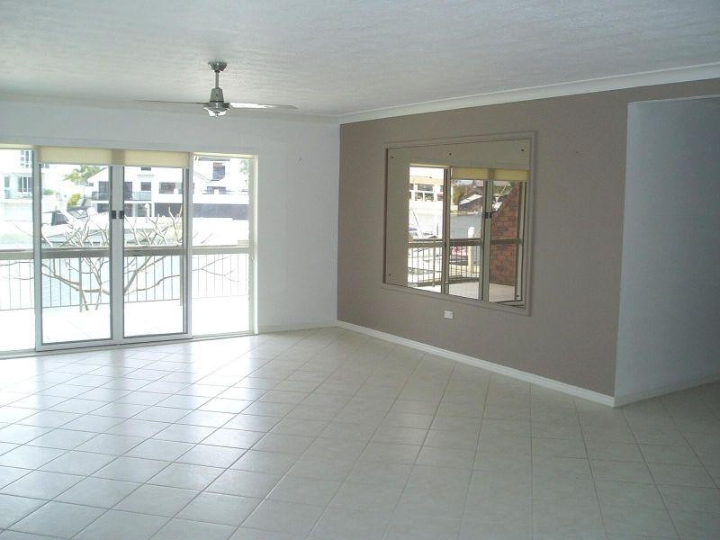 22 Commodore Drive, Paradise Waters QLD 4217