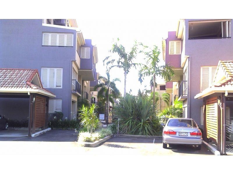 317 317/2 Rigg Street, Woree QLD 4868