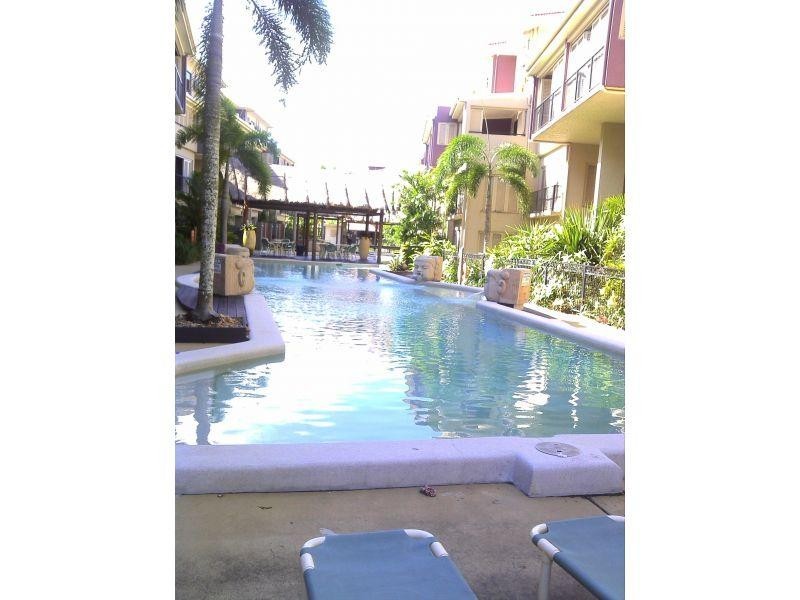 303 303/2 Rigg Street, Woree QLD 4868