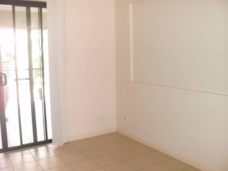 369 369/2 Rigg Street, Woree QLD 4868