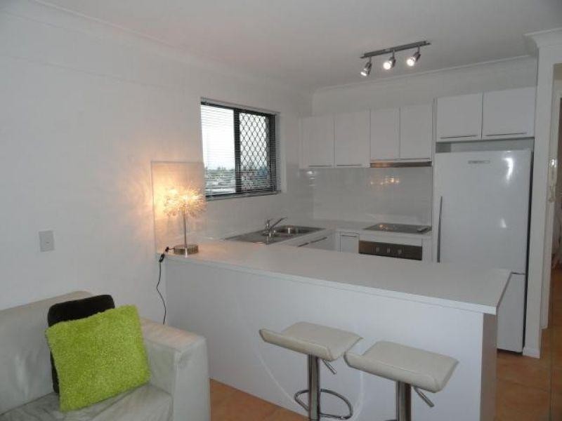 12 Paradise Island, Surfers Paradise QLD 4217