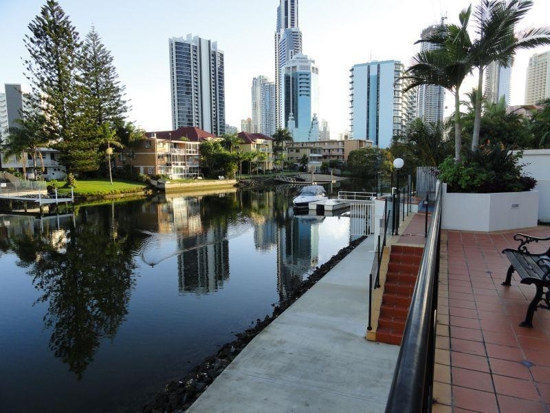 12 Paradise Island, Surfers Paradise QLD 4217
