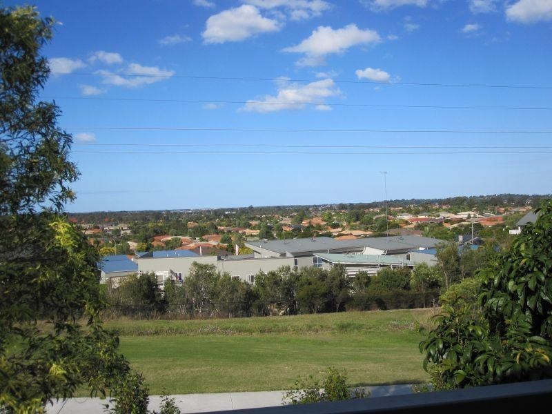 57/1 Sauvignon Parade, Upper Coomera QLD 4209