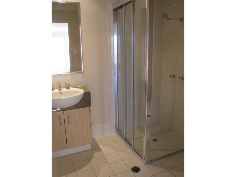 57/1 Sauvignon Parade, Upper Coomera QLD 4209