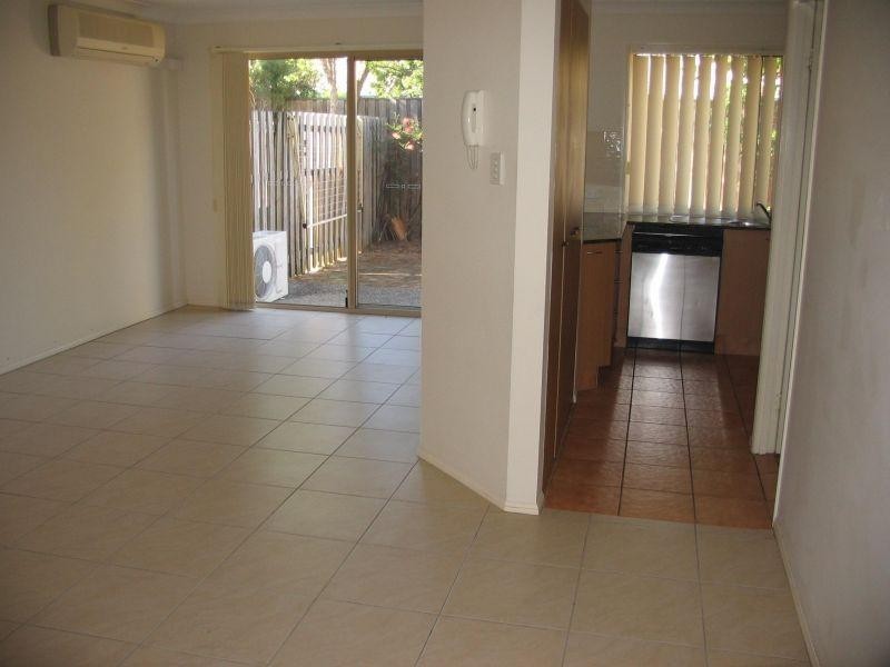 Town House 54/2  Falcon Way, Tweed Heads South NSW 2486