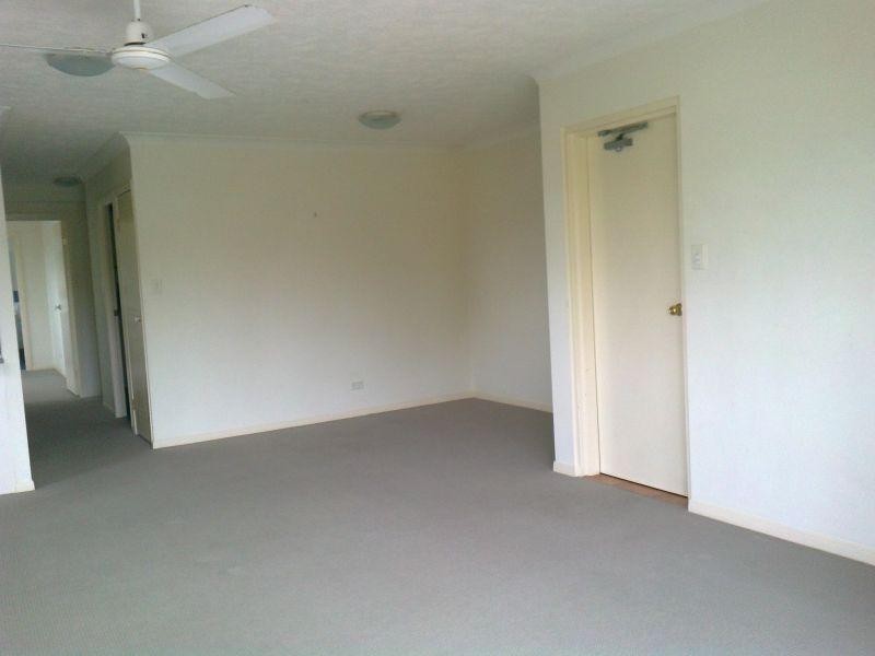 Apartment 8/30-36 Burra Street, Chevron Island QLD 4217