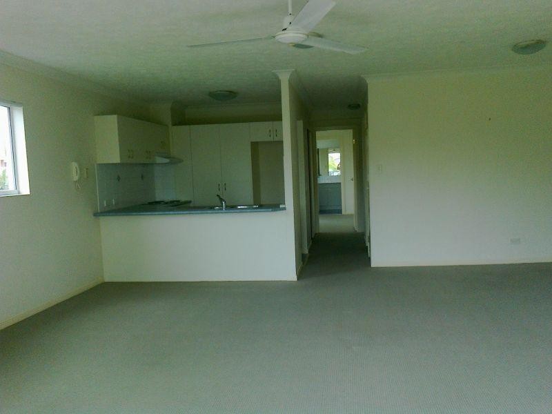 Apartment 8/30-36 Burra Street, Chevron Island QLD 4217