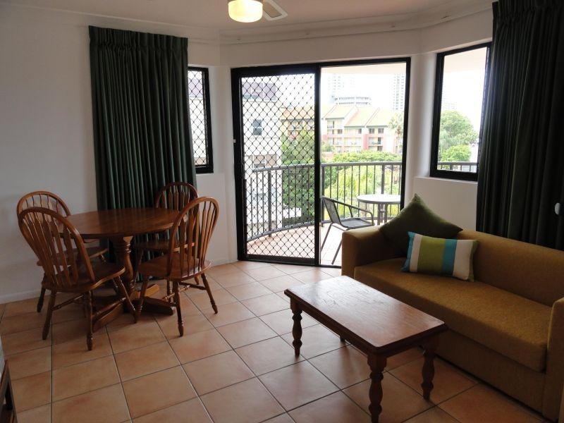 12 Paradise Island, Surfers Paradise QLD 4217