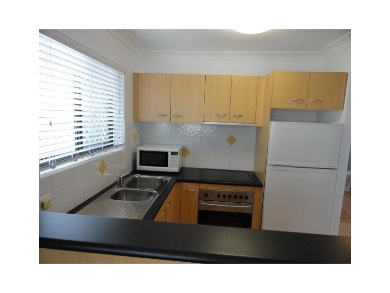 12 Paradise Island, Surfers Paradise QLD 4217