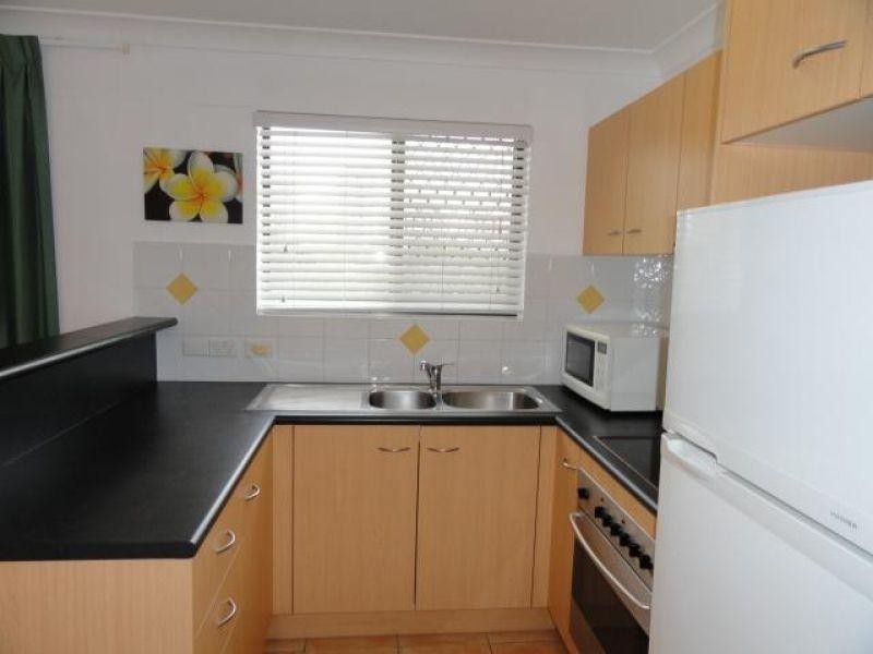 12 Paradise Island, Surfers Paradise QLD 4217