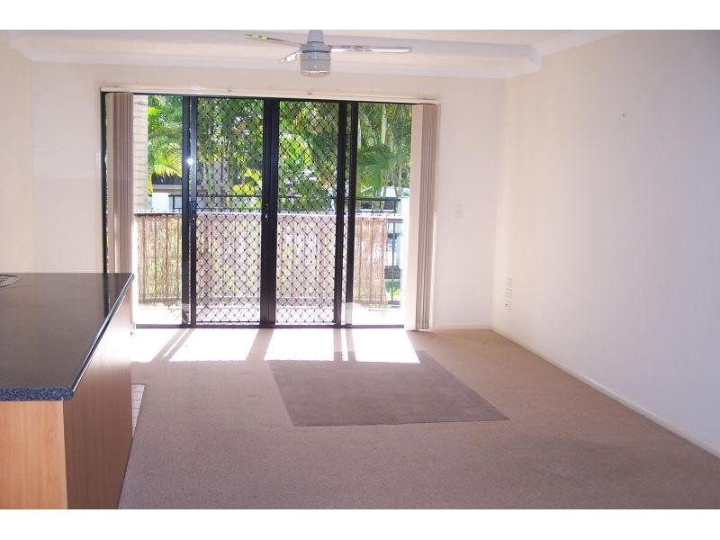 6/16-24 Purli Street, Chevron Island QLD 4217