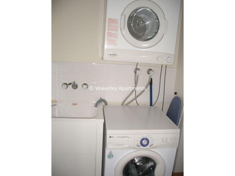 16-26 Waverley Street, Southport QLD 4215