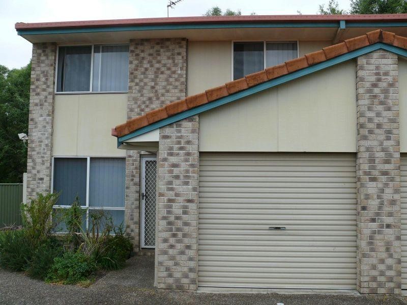 42 Murev Way, Carrara QLD 4211