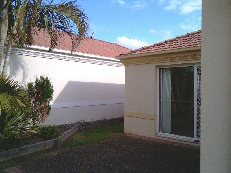 67/2 Langport Parade, Mudgeeraba QLD 4213