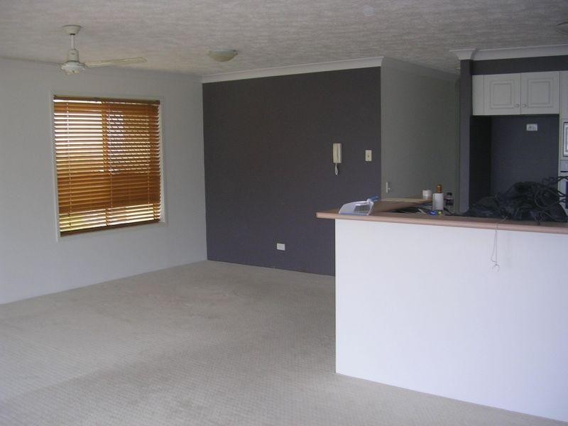 74 THOMAS DR, Chevron Island QLD 4217
