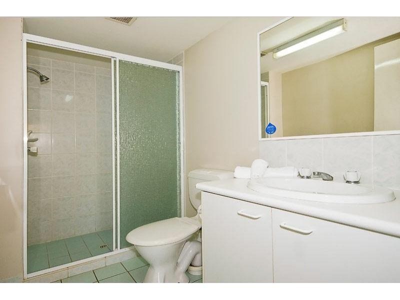 217/35 Palm Avenue, Surfers Paradise QLD 4217