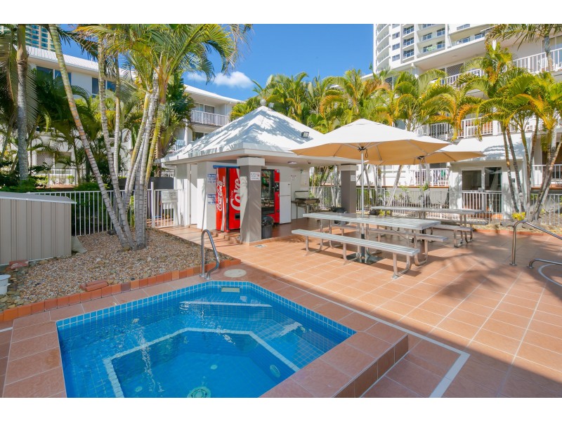 35 Palm Avenue, Surfers Paradise QLD 4217