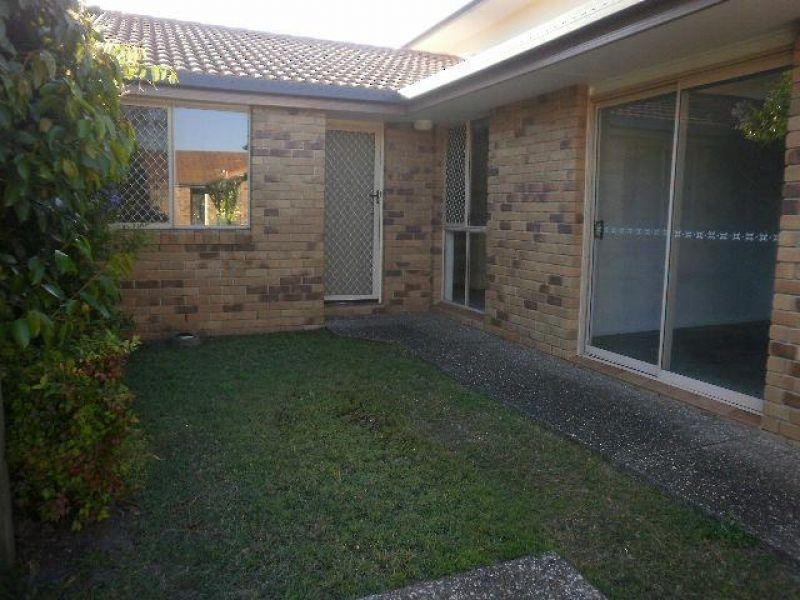 461 Pine Ridge Road, Runaway Bay QLD 4216
