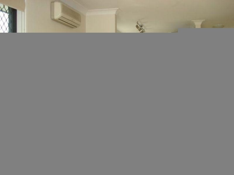 49 Gannon Avenue, Manly QLD 4179