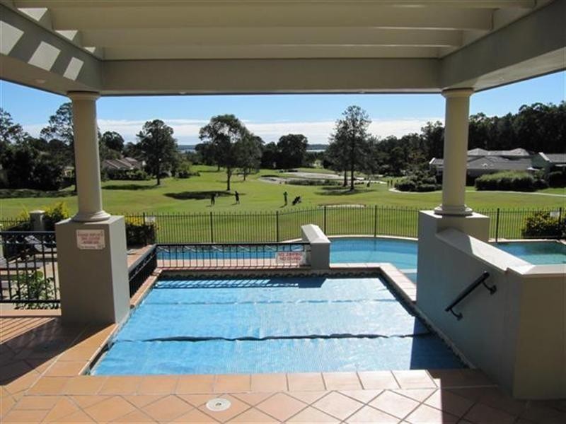 433  Brisbane Road, Arundel QLD 4214