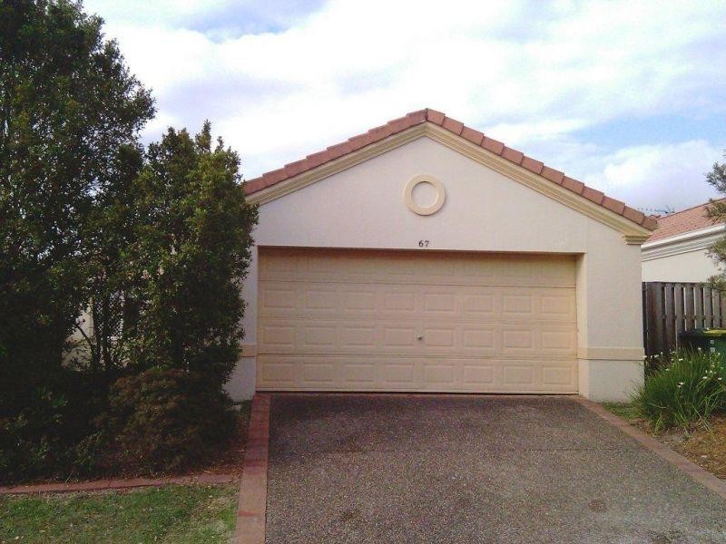 2 Langport Parade, Mudgeeraba QLD 4213