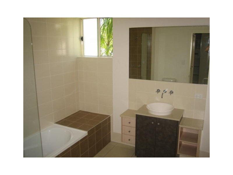 Clifton Beach QLD 4879