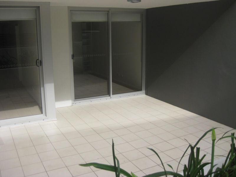 32/24 Allwood Street, Indooroopilly QLD 4068