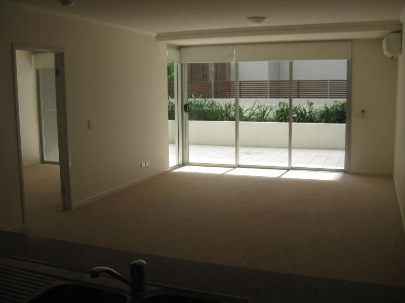 32/24 Allwood Street, Indooroopilly QLD 4068