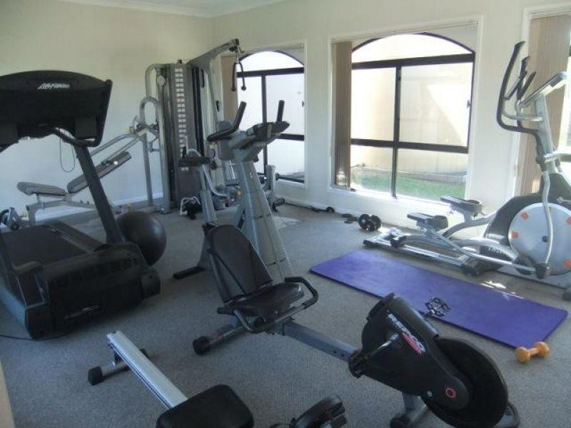 15/12 Greendale Way, Carindale QLD 4152