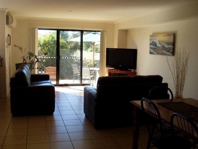 11/2 Tuition Street, Upper Coomera QLD 4209