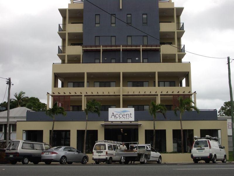 95 McLeod Street, Cairns QLD 4870